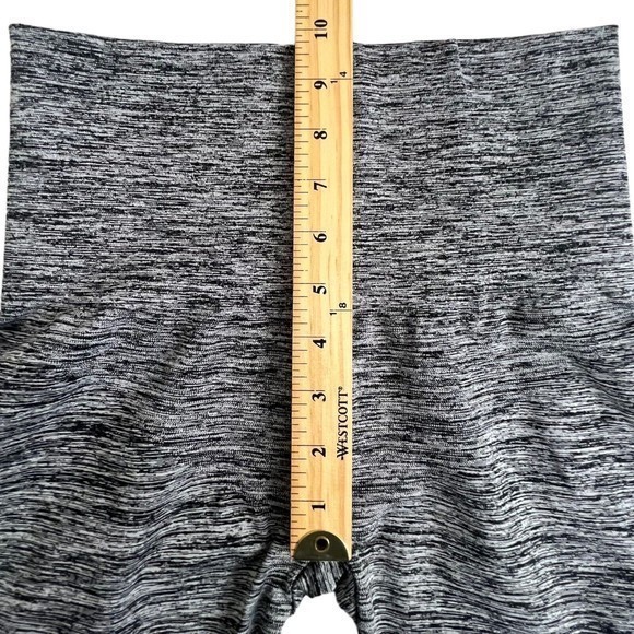 Spanx Assets Womens Gray High Waisted Full Length Leggings Size Large - Picture 4 of 9